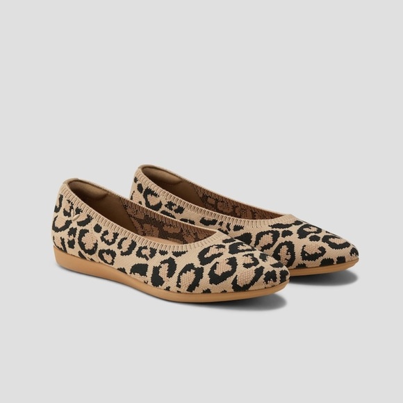 Vivaia Tamia Walker Flats Dark Leopard Size 37 US 7/7.5 EUC - Picture 2 of 10